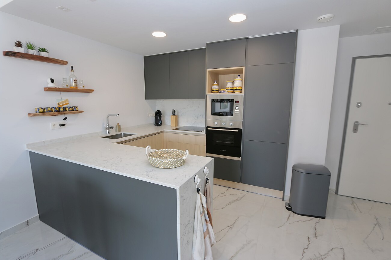 2 Bed, 2 Bath, ApartmentFor Sale, Los Altos, Alicante