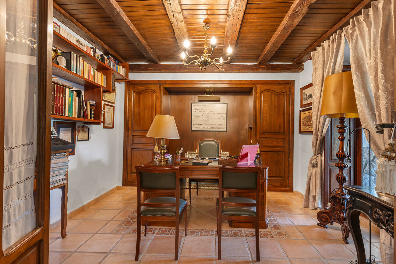 6 Bed, 1 Bath, HouseFor Sale, Mula, Murcia