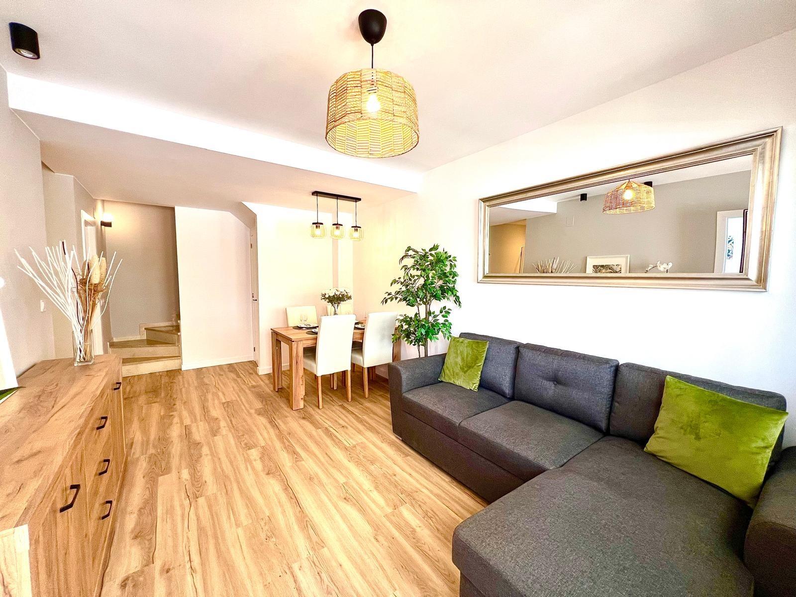 3 Bed, 2 Bath, HouseFor Sale, Orihuela, Alicante