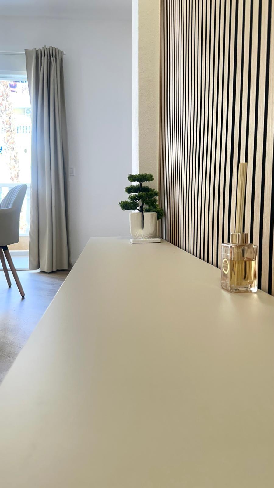 2 Bed, 1 Bath, ApartmentFor Sale, Torrevieja, Alicante