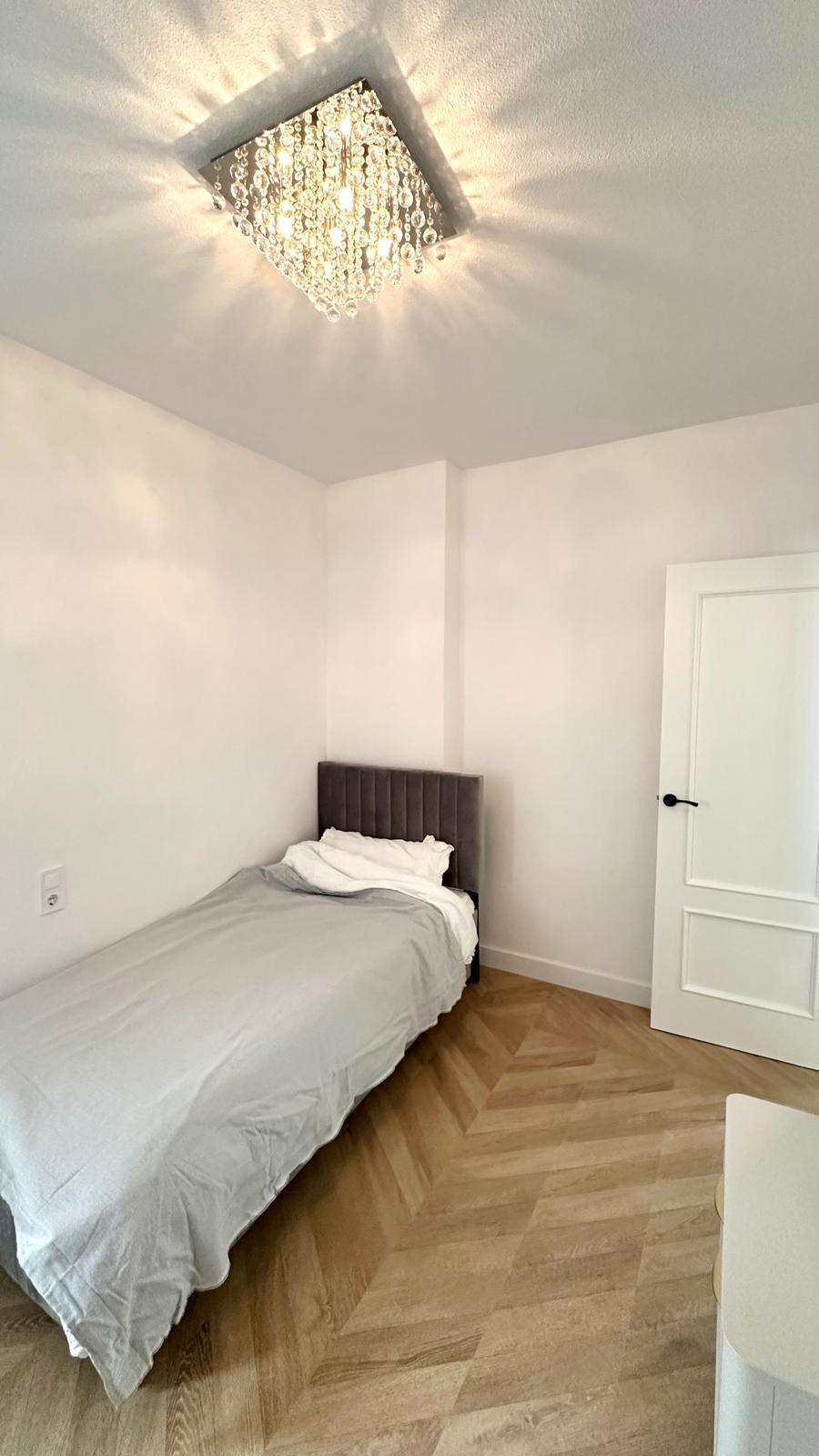 2 Bed, 1 Bath, ApartmentFor Sale, Torrevieja, Alicante