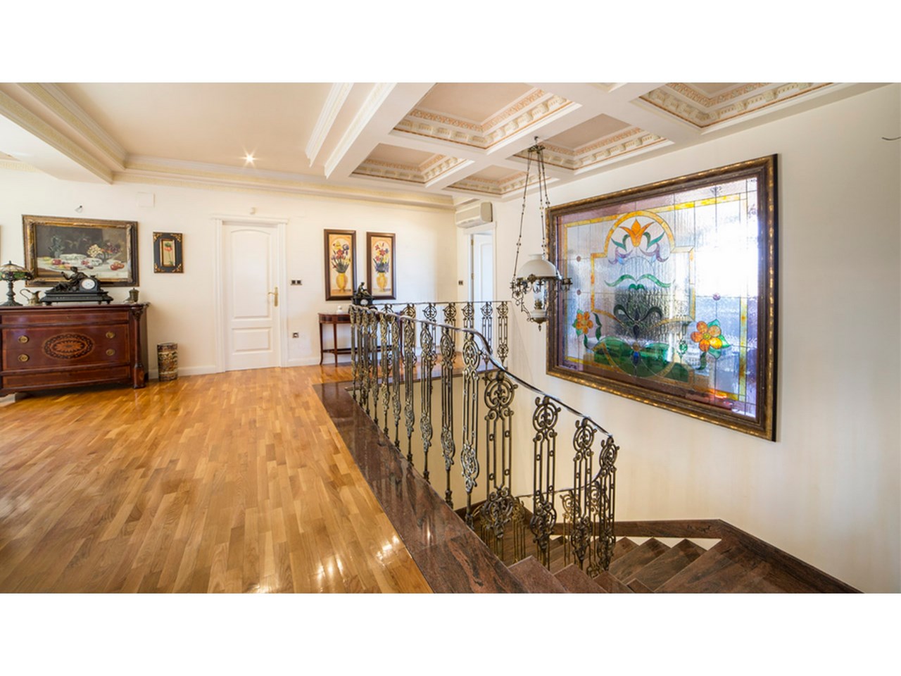 6 Bed, 3 Bath, HouseFor Sale, Yecla, Murcia