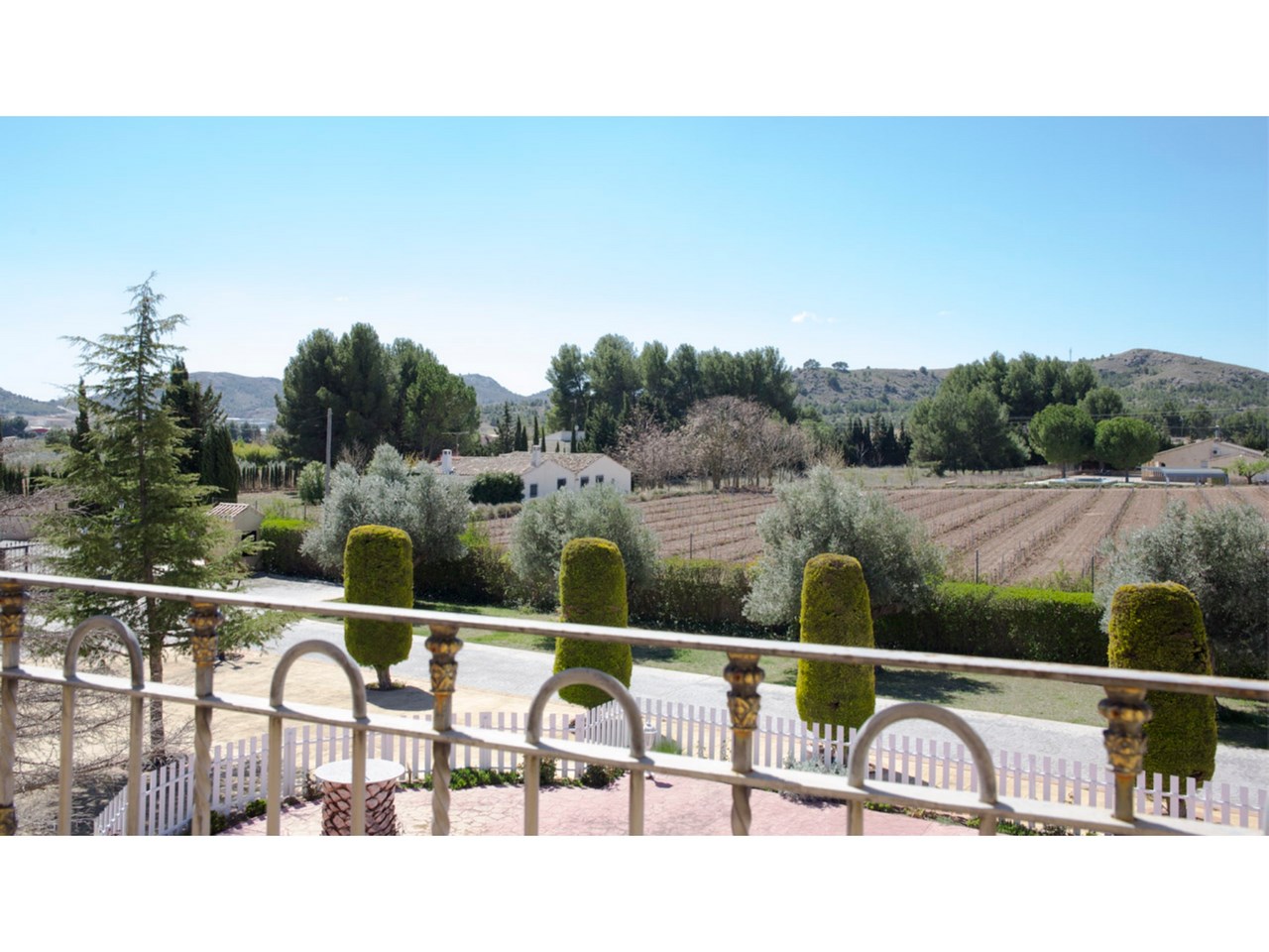 6 Bed, 3 Bath, HouseFor Sale, Yecla, Murcia