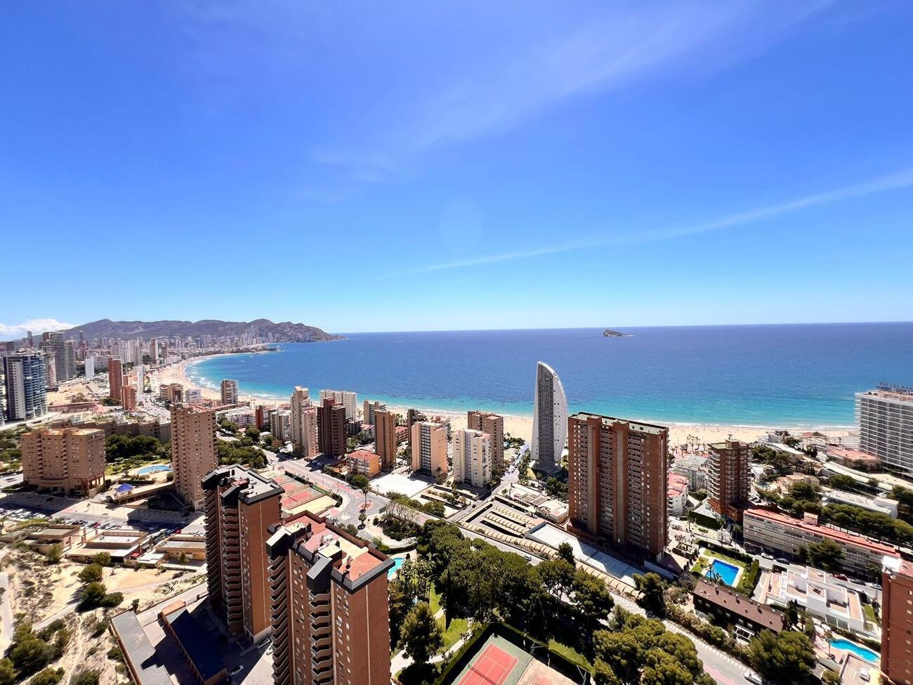 3 Bed, 2 Bath, ApartmentFor Sale, Benidorm, Alicante