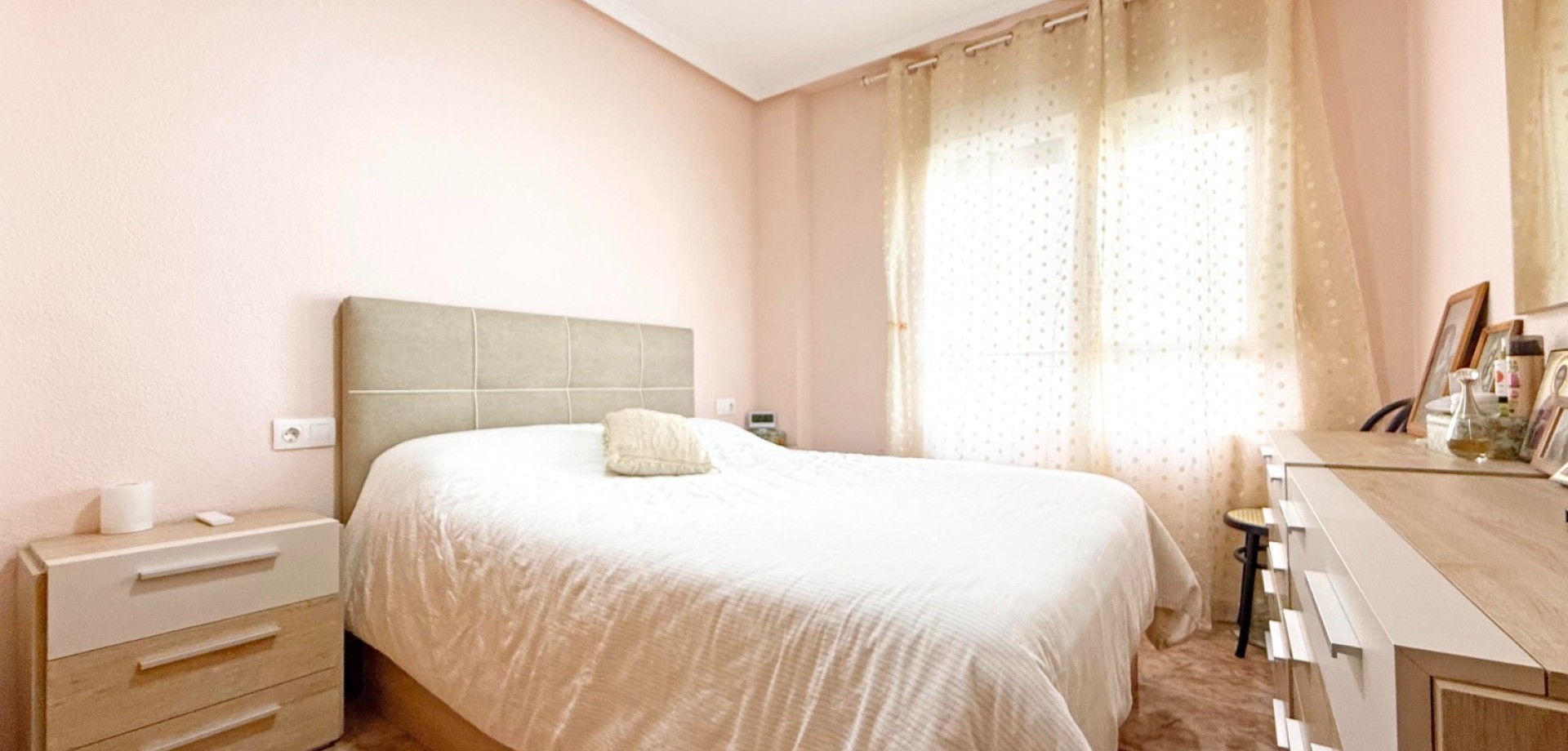 2 Bed, 1 Bath, ApartmentFor Sale, Torrevieja, Alicante