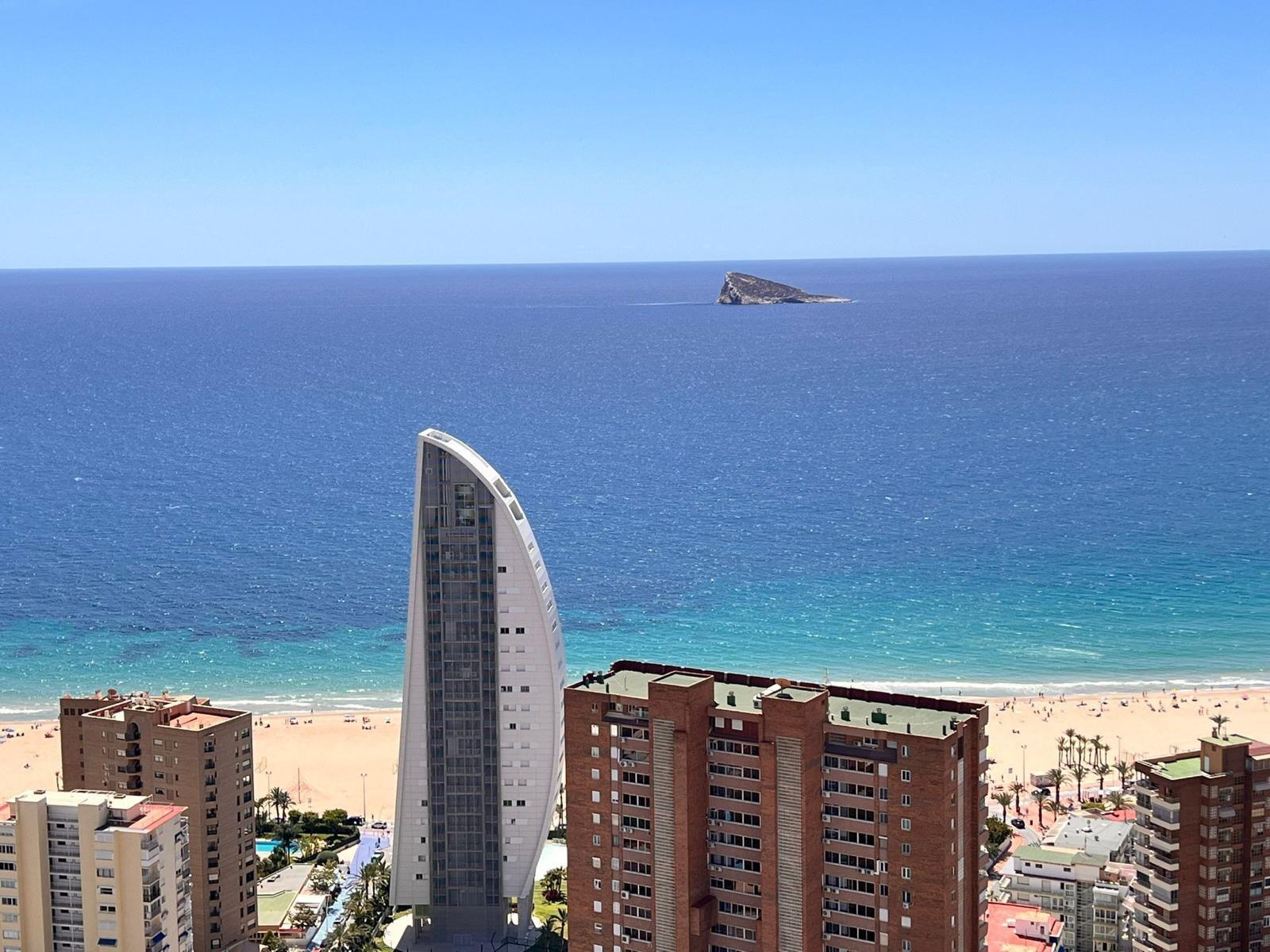 3 Bed, 2 Bath, ApartmentFor Sale, Benidorm, Alicante