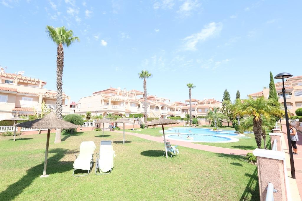 2 Bed, 2 Bath, HouseFor Sale, Orihuela Costa, Alicante