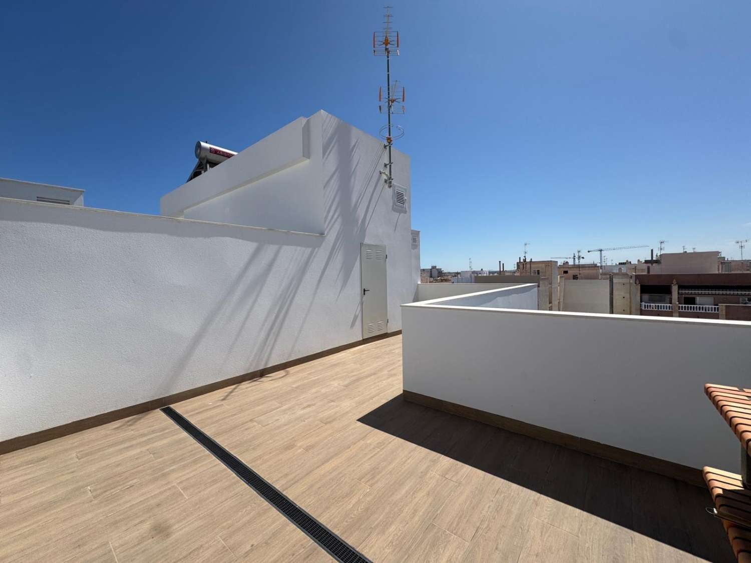 2 Bed, 2 Bath, ApartmentFor Sale, Torrevieja, Alicante 2 Bed, 2 Bath, ApartmentFor Sale, Torrevieja, Alicante