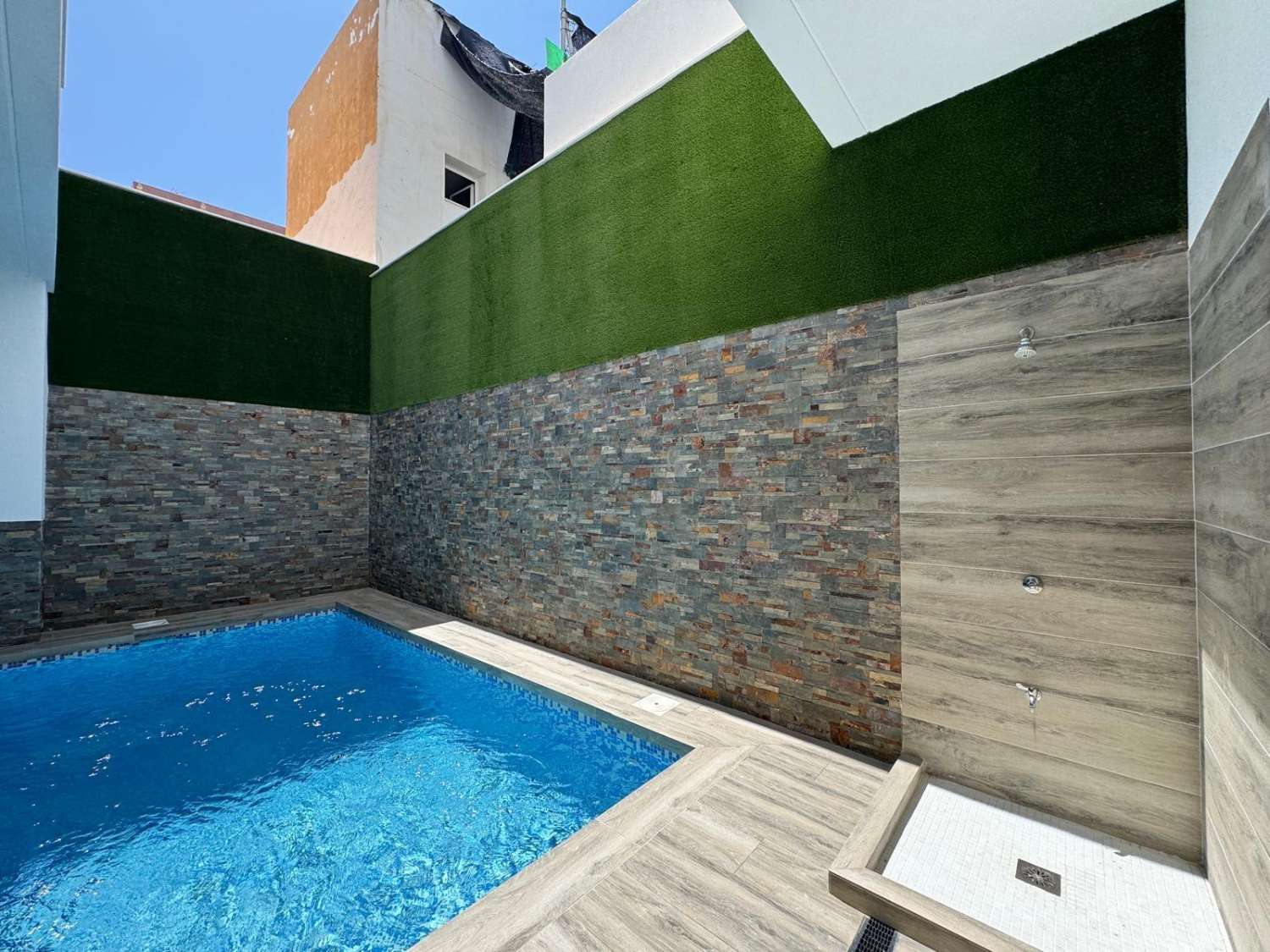 2 Bed, 2 Bath, ApartmentFor Sale, Torrevieja, Alicante 2 Bed, 2 Bath, ApartmentFor Sale, Torrevieja, Alicante