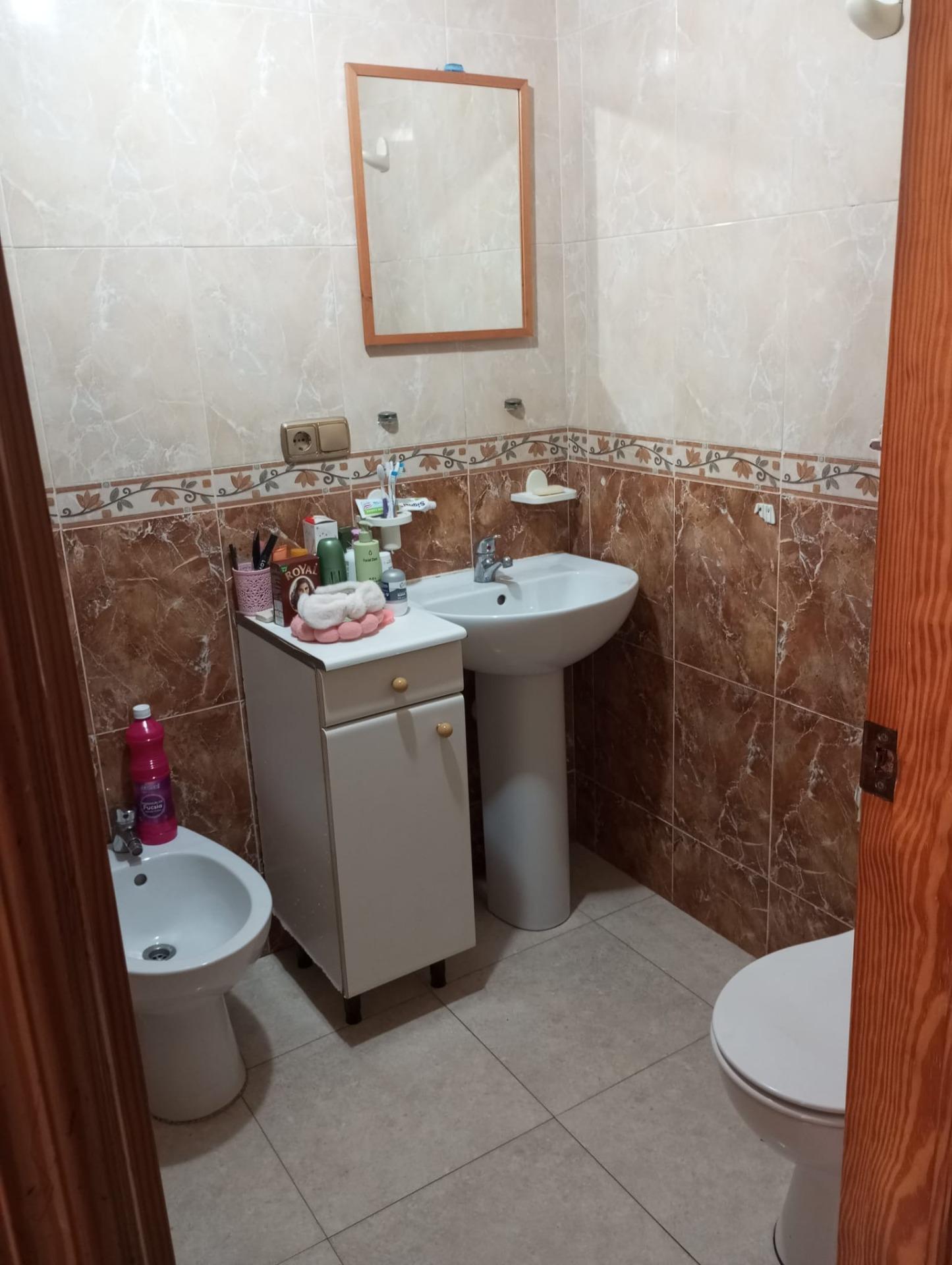 2 Bed, 1 Bath, ApartmentFor Sale, Torrevieja, Alicante 2 Bed, 1 Bath, ApartmentFor Sale, Torrevieja, Alicante