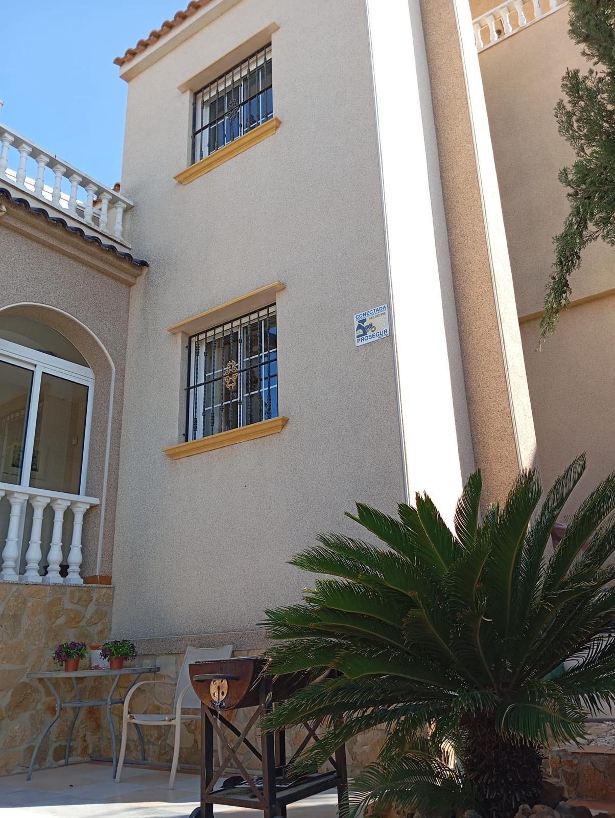 2 Bed, 2 Bath, HouseFor Sale, Orihuela Costa, Alicante 2 Bed, 2 Bath, HouseFor Sale, Orihuela Costa, Alicante