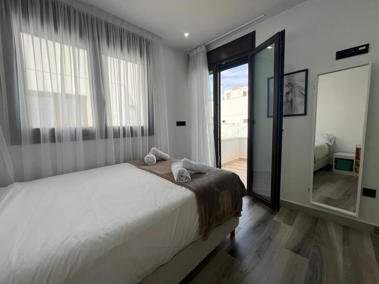 3 Bed, 4 Bath, HouseFor Sale, Los Balcones, Alicante
