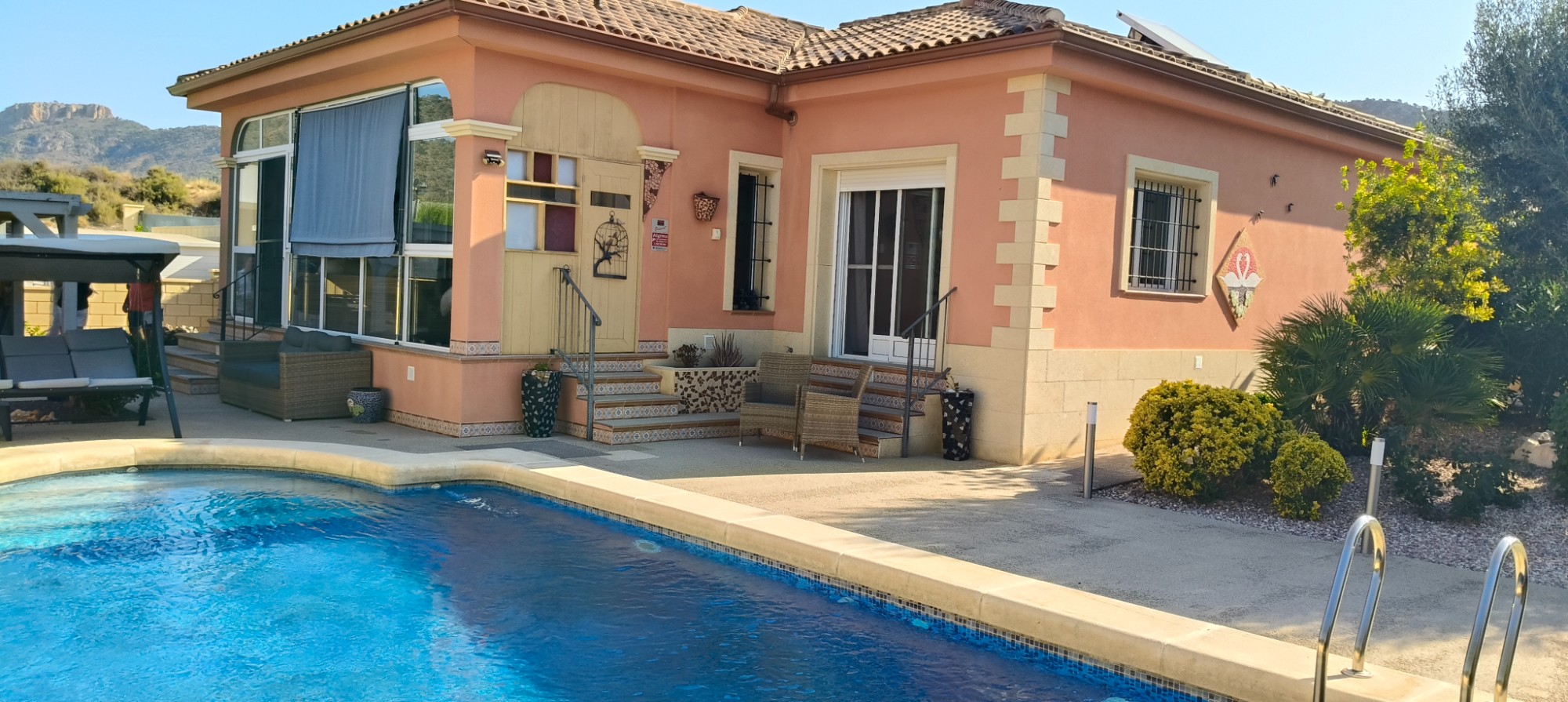 3 Bed, 2 Bath, HouseFor Sale, La Romana, Alicante