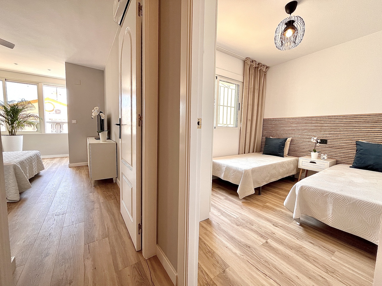 3 Bed, 2 Bath, HouseFor Sale, Playa Flamenca, Alicante