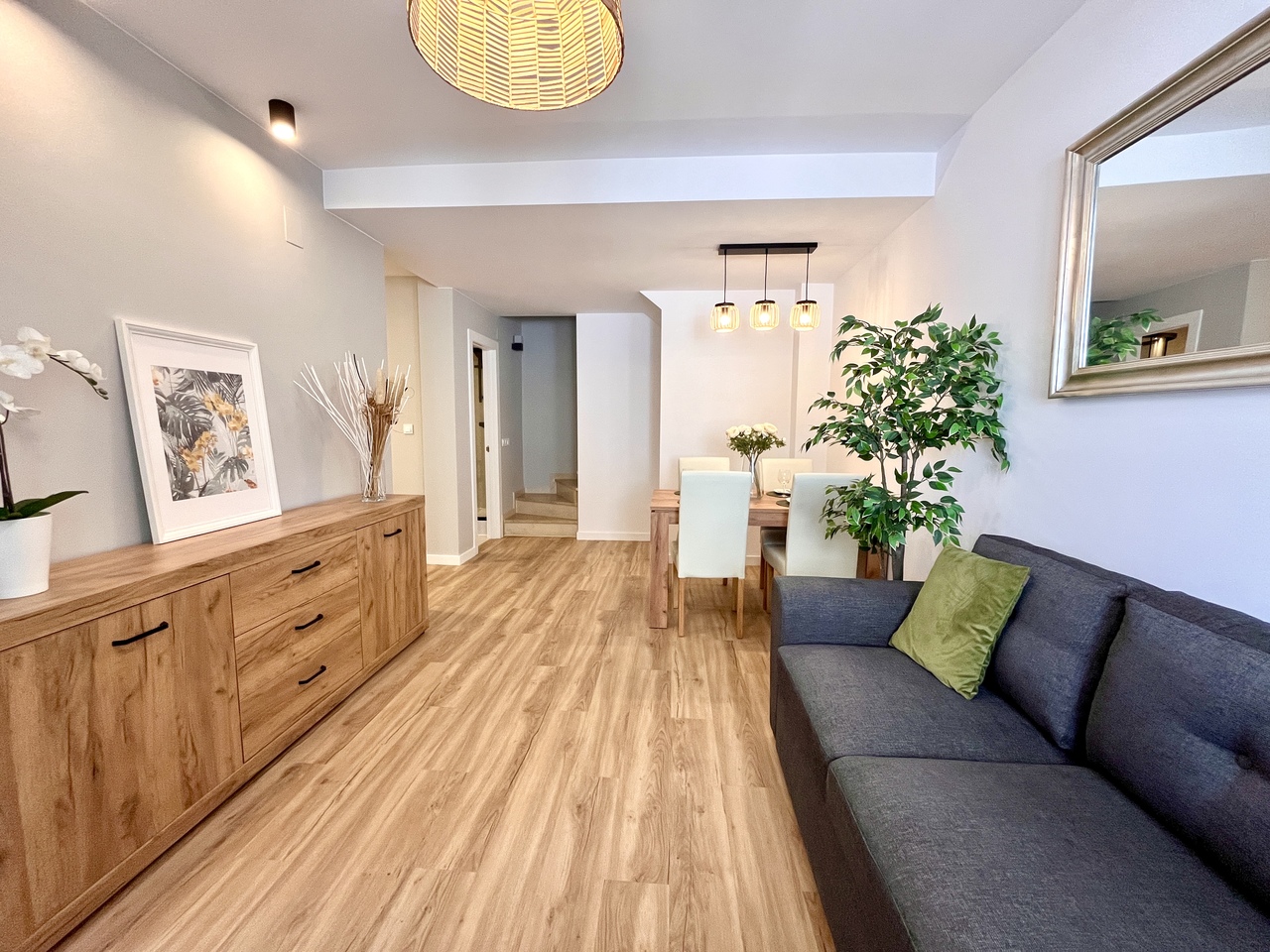 3 Bed, 2 Bath, HouseFor Sale, Playa Flamenca, Alicante