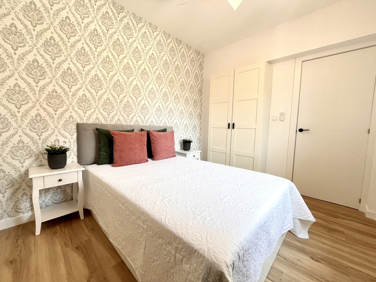 3 Bed, 2 Bath, HouseFor Sale, Playa Flamenca, Alicante