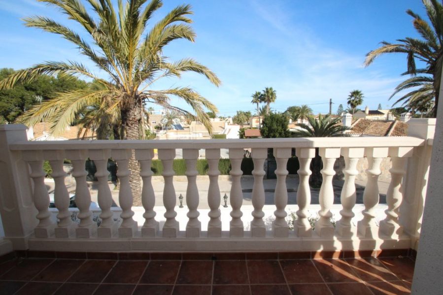4 Bed, 4 Bath, HouseFor Sale, Orihuela Costa, Alicante