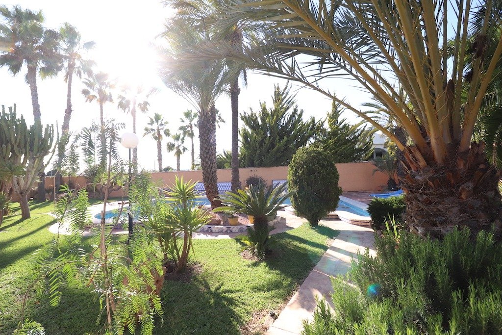 5 Bed, 3 Bath, HouseFor Sale, Torrevieja, Alicante