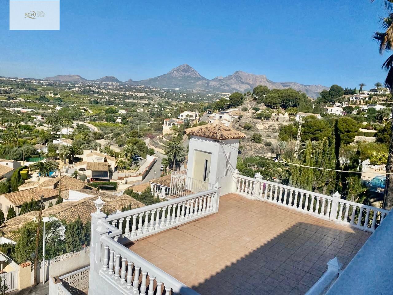 4 Bed, 3 Bath, HouseFor Sale, Altea, Alicante