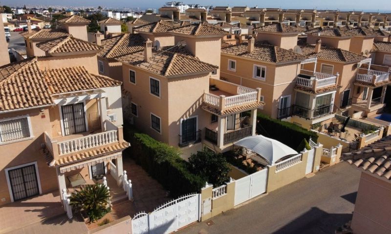 3 Bed, 2 Bath, HouseFor Sale, Orihuela Costa, Alicante