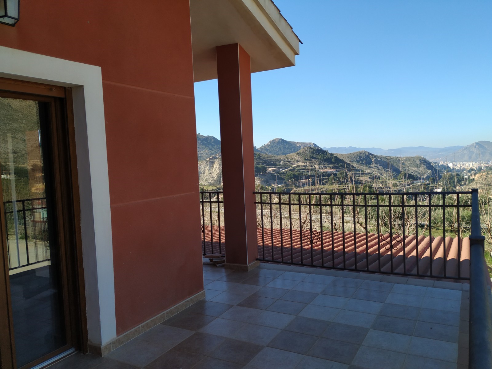 4 Bed, 2 Bath, HouseFor Sale, Petrer, Alicante