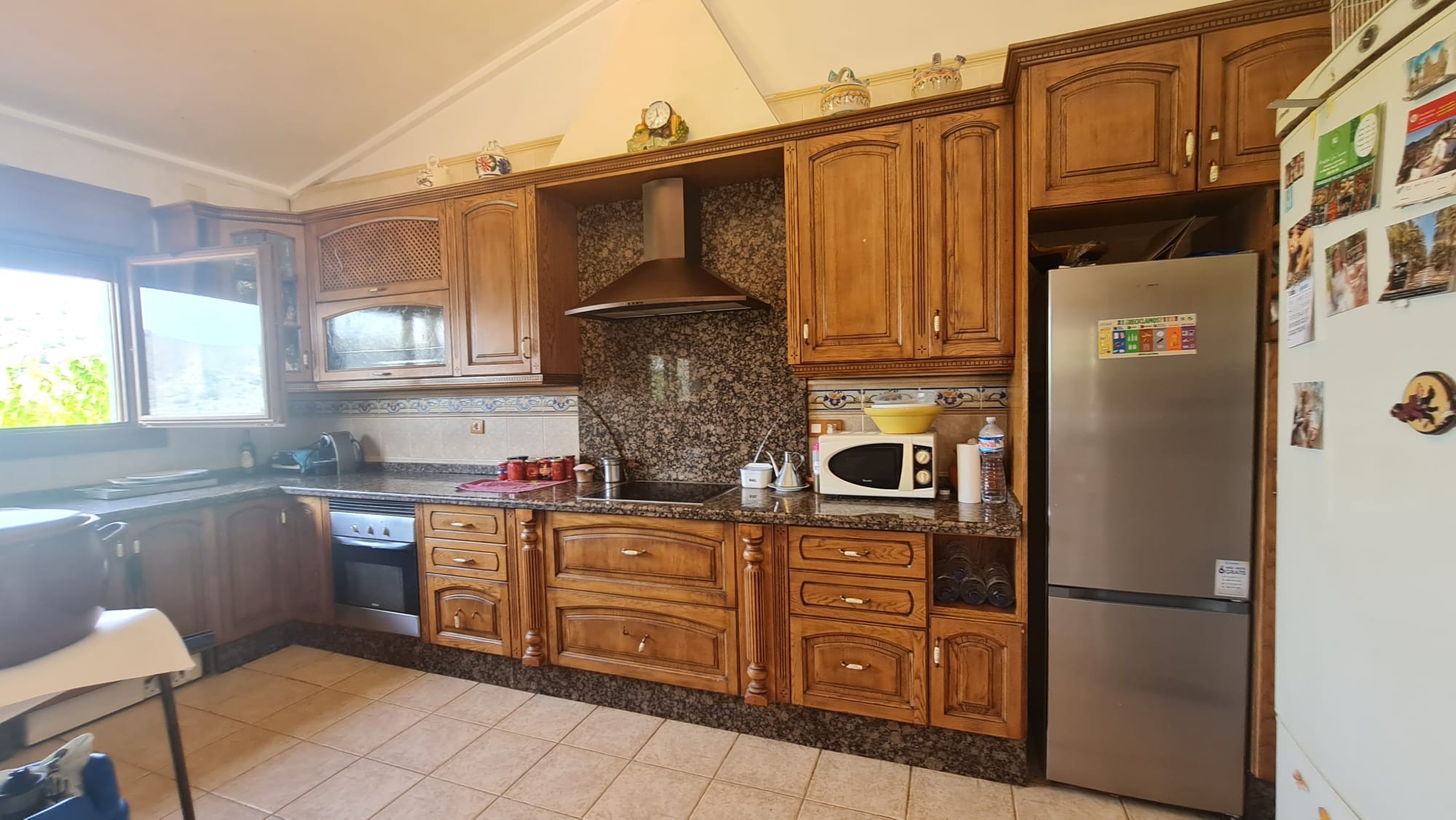 4 Bed, 2 Bath, HouseFor Sale, Petrer, Alicante