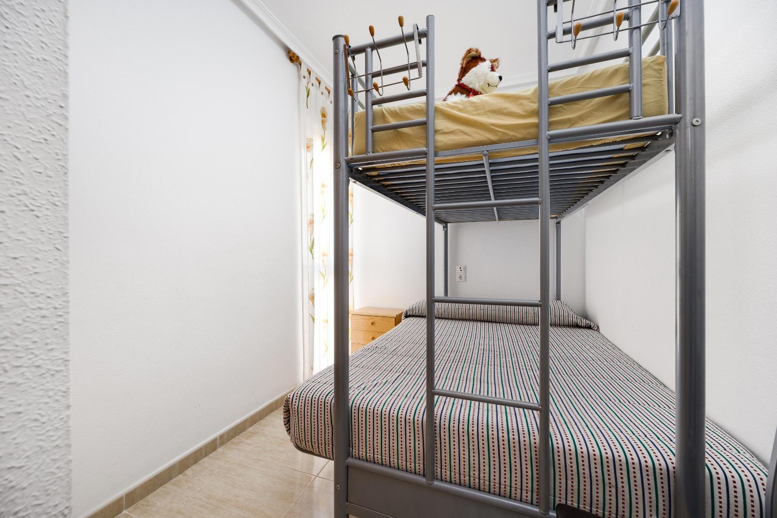 2 Bed, 1 Bath, ApartmentFor Sale, Torrevieja, Alicante