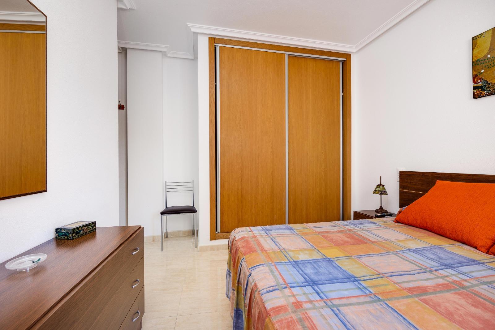 2 Bed, 1 Bath, ApartmentFor Sale, Torrevieja, Alicante