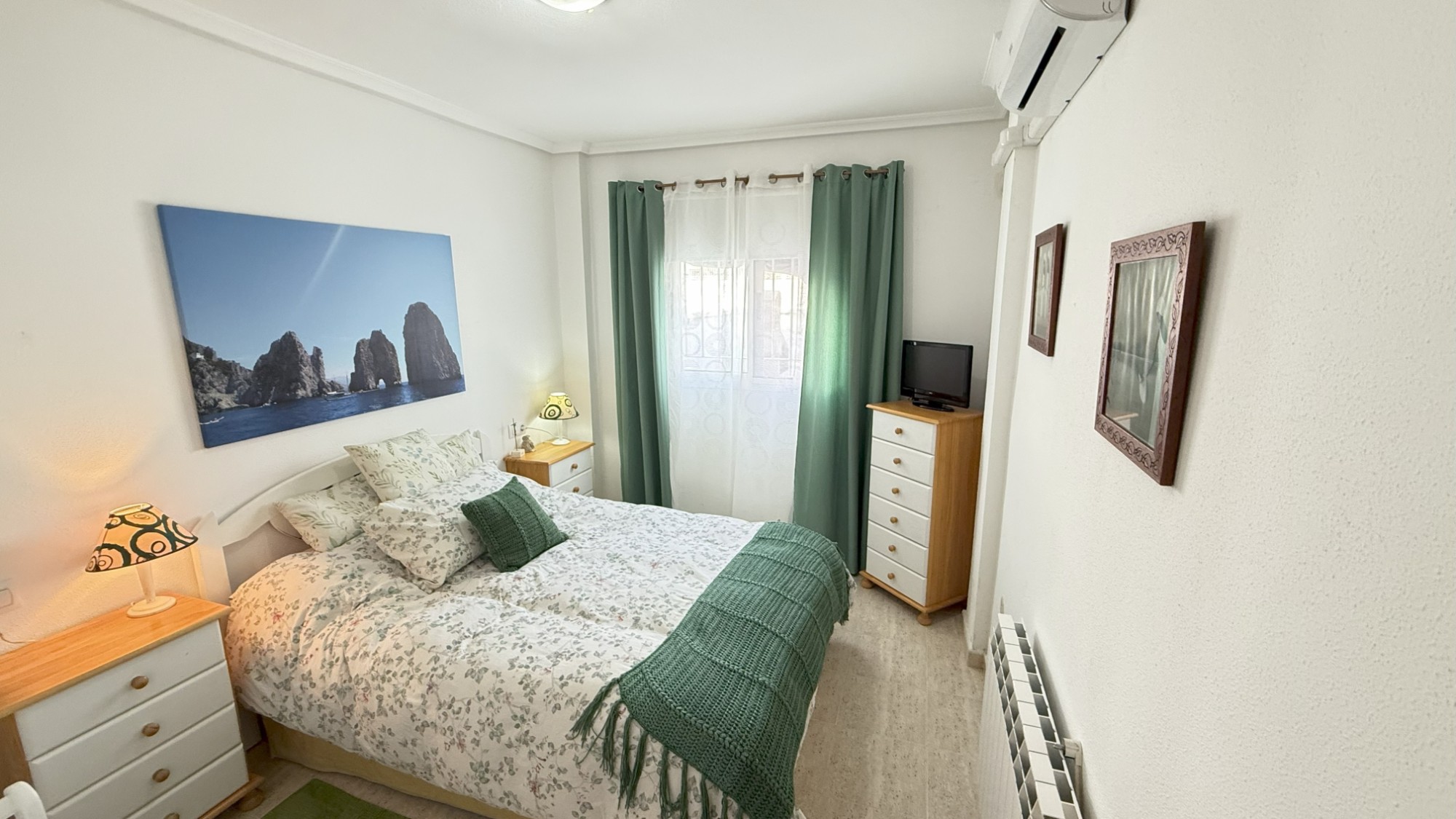 2 Bed, 1 Bath, ApartmentFor Sale, Orihuela Costa, Alicante