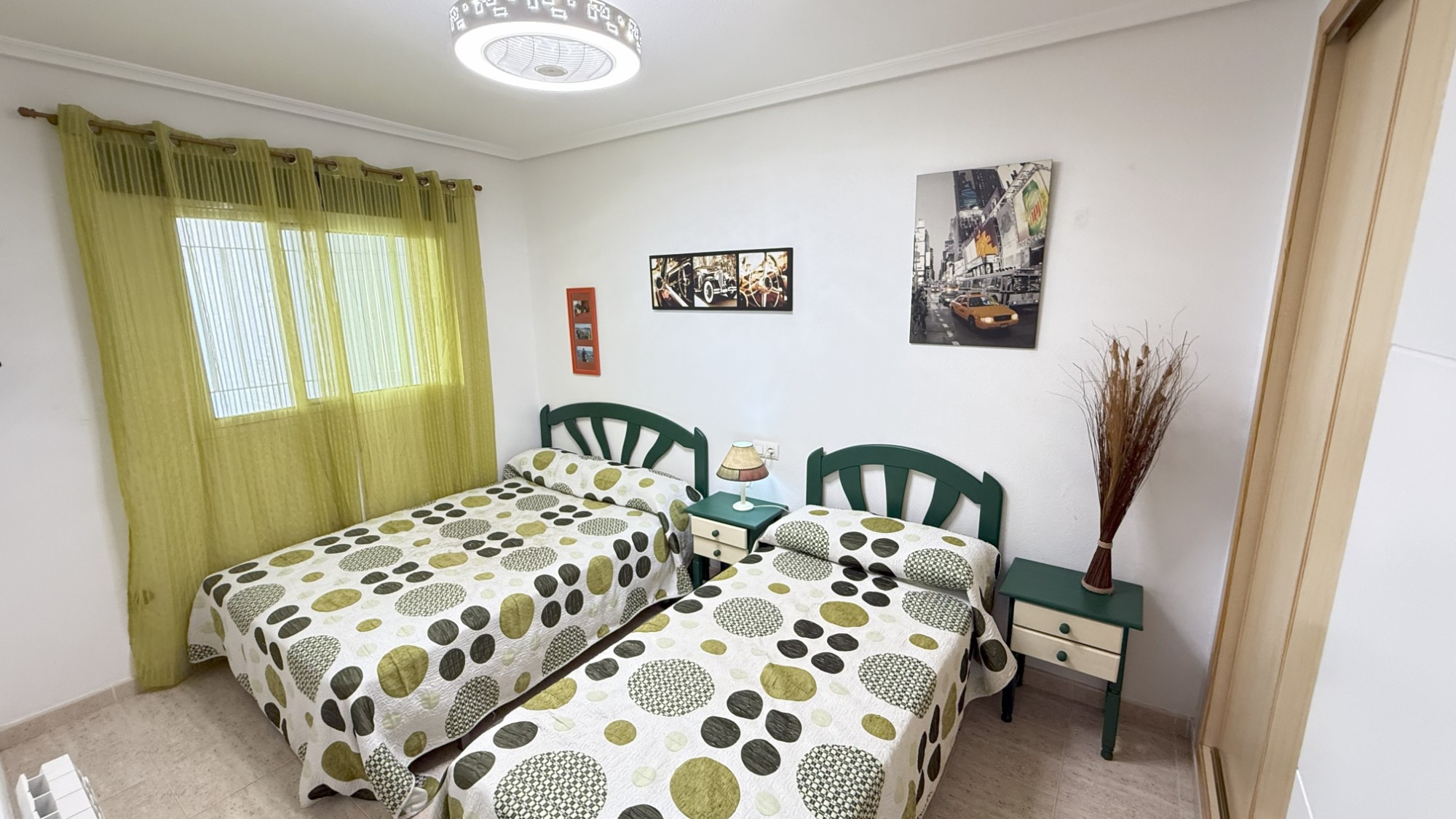 2 Bed, 1 Bath, ApartmentFor Sale, Orihuela Costa, Alicante