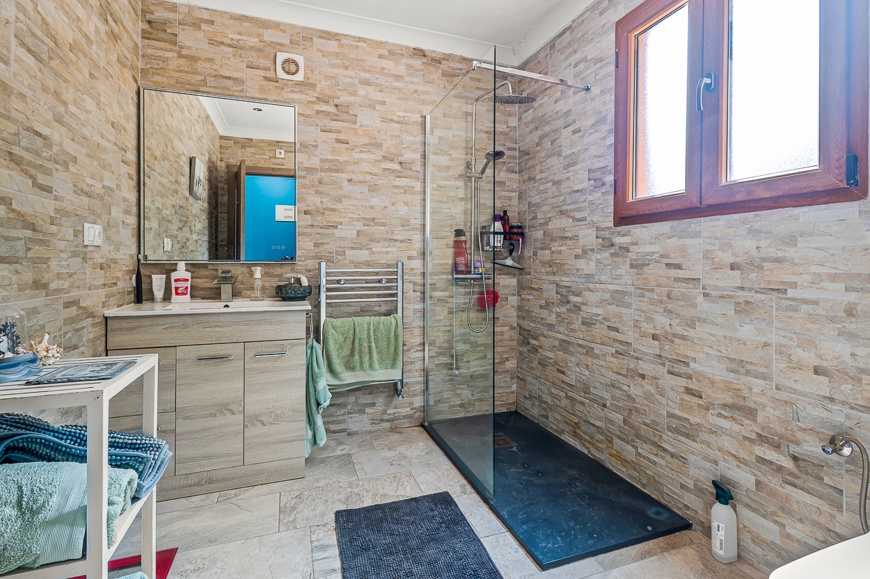 4 Bed, 2 Bath, HouseFor Sale, Torremendo, Alicante