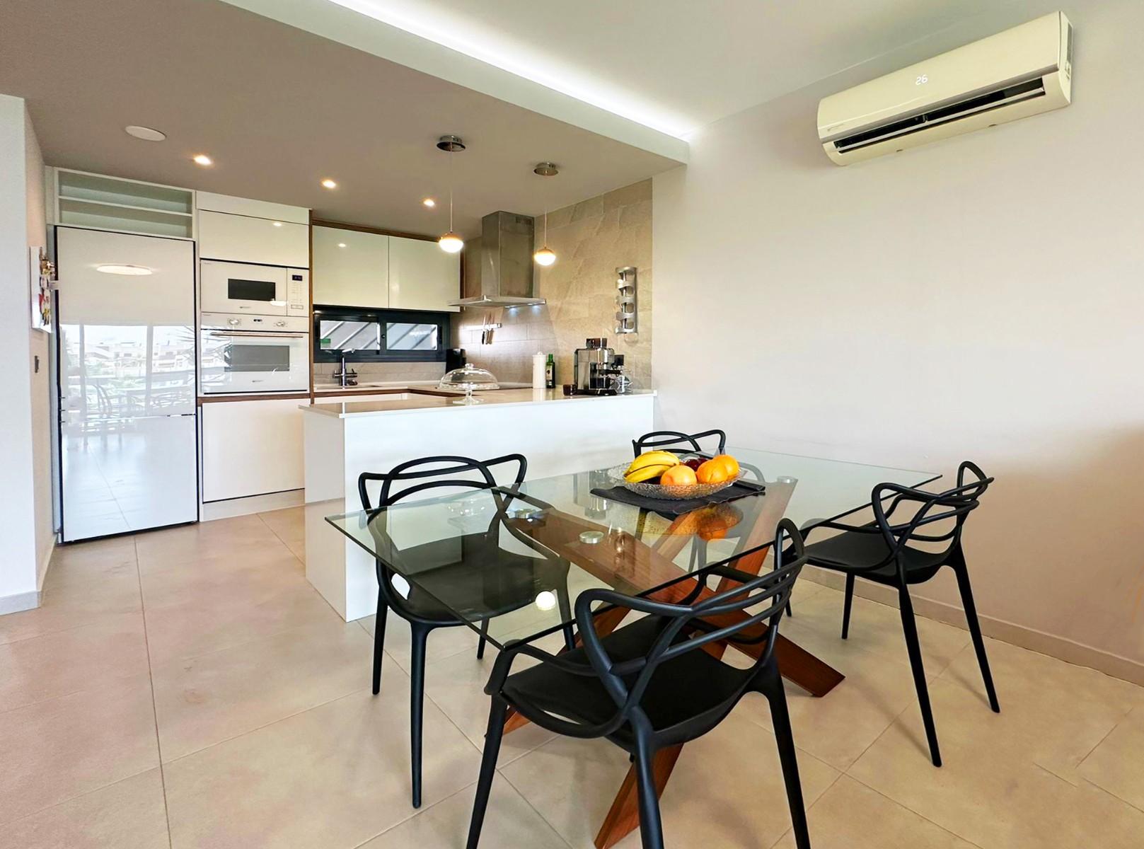 3 Bed, 2 Bath, ApartmentFor Sale, Guardamar Del Segura, Alicante