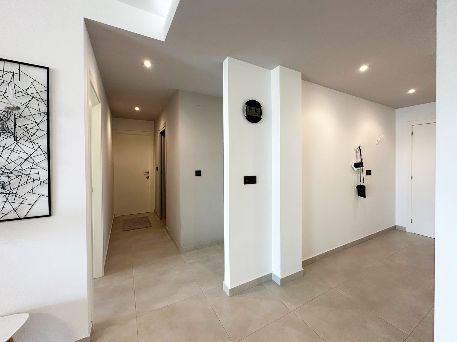 3 Bed, 2 Bath, ApartmentFor Sale, Guardamar Del Segura, Alicante