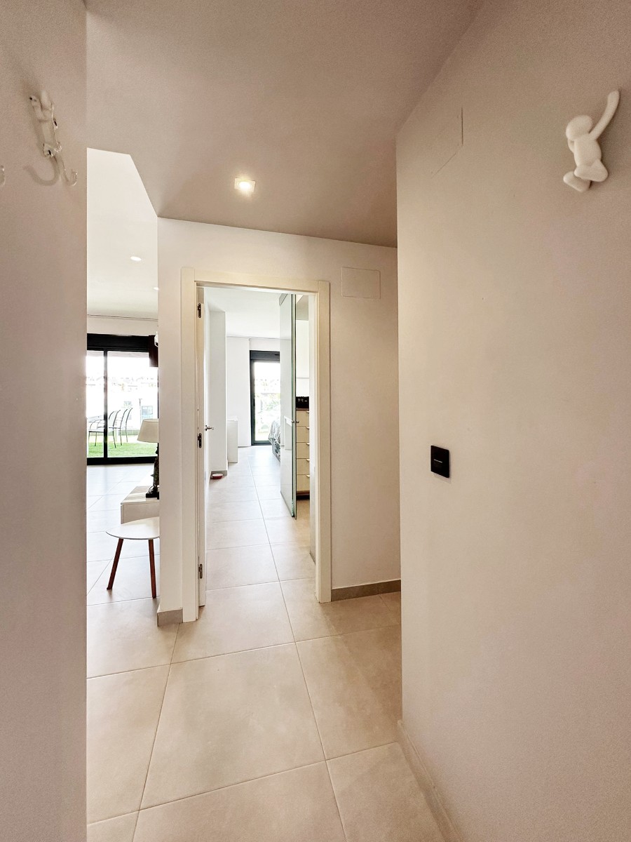 3 Bed, 2 Bath, ApartmentFor Sale, Guardamar Del Segura, Alicante