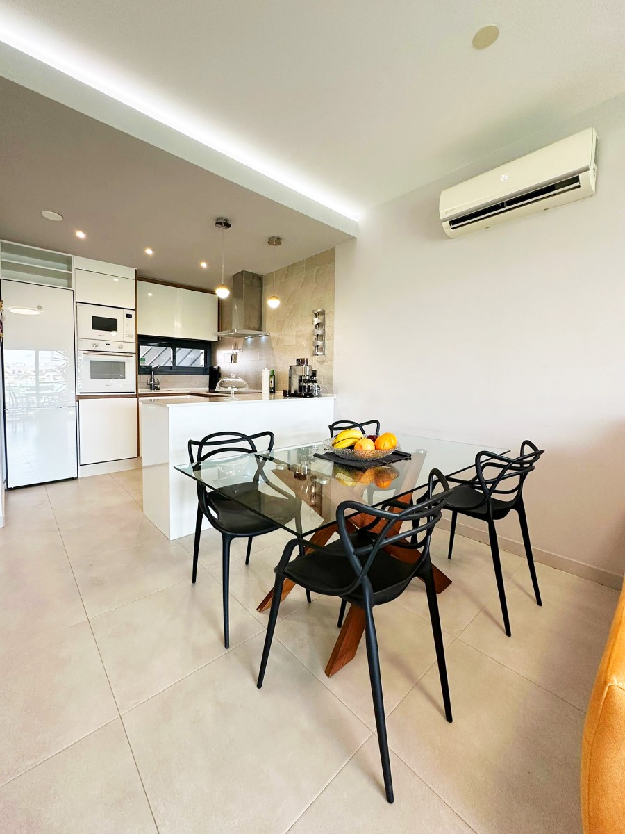 3 Bed, 2 Bath, ApartmentFor Sale, Guardamar Del Segura, Alicante