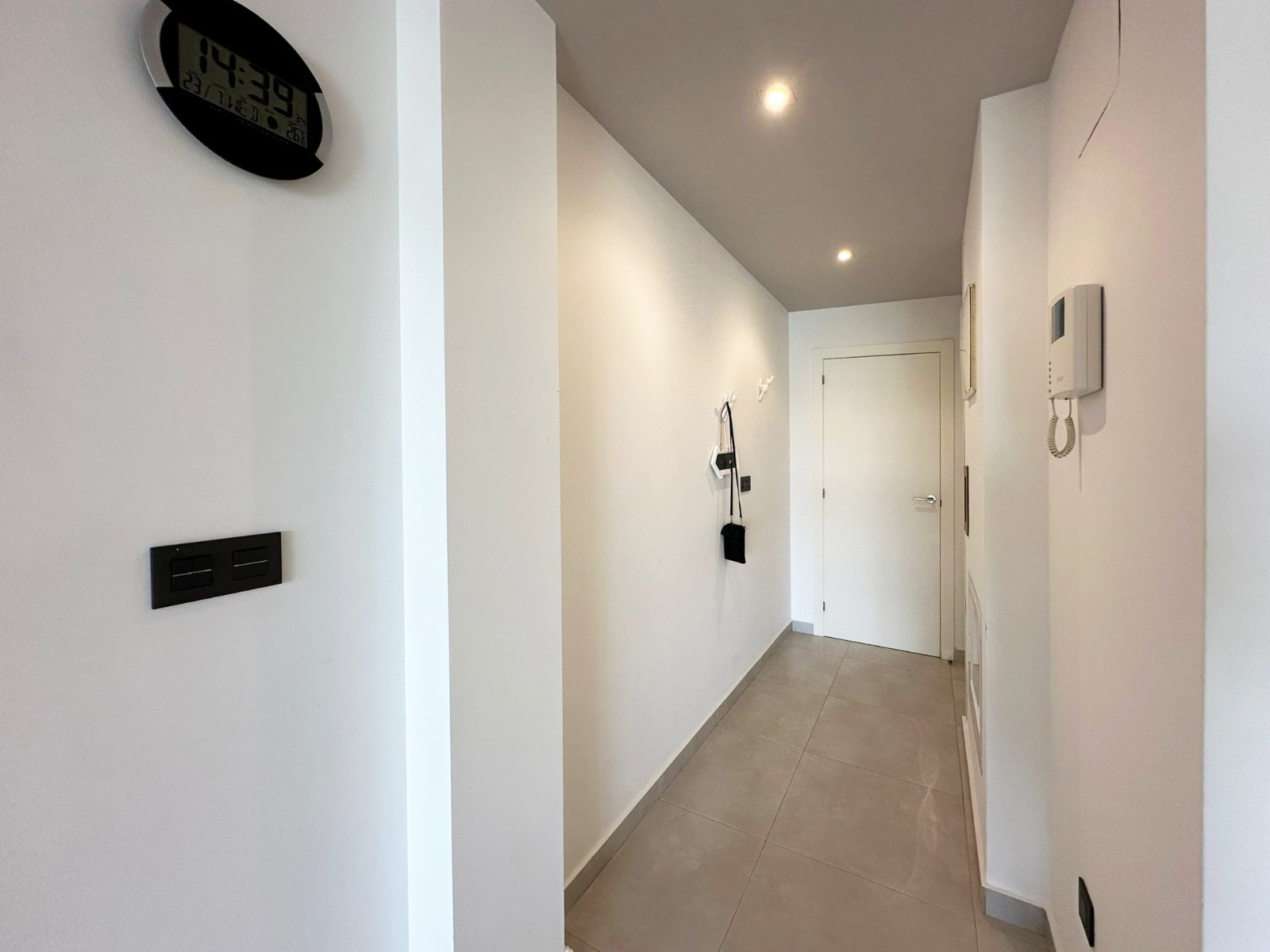 3 Bed, 2 Bath, ApartmentFor Sale, Guardamar Del Segura, Alicante