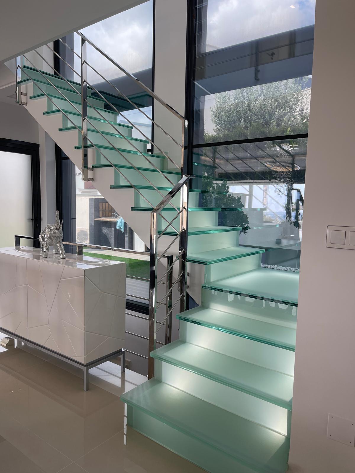 5 Bed, 4 Bath, HouseFor Sale, San Miguel de Salinas, Alicante