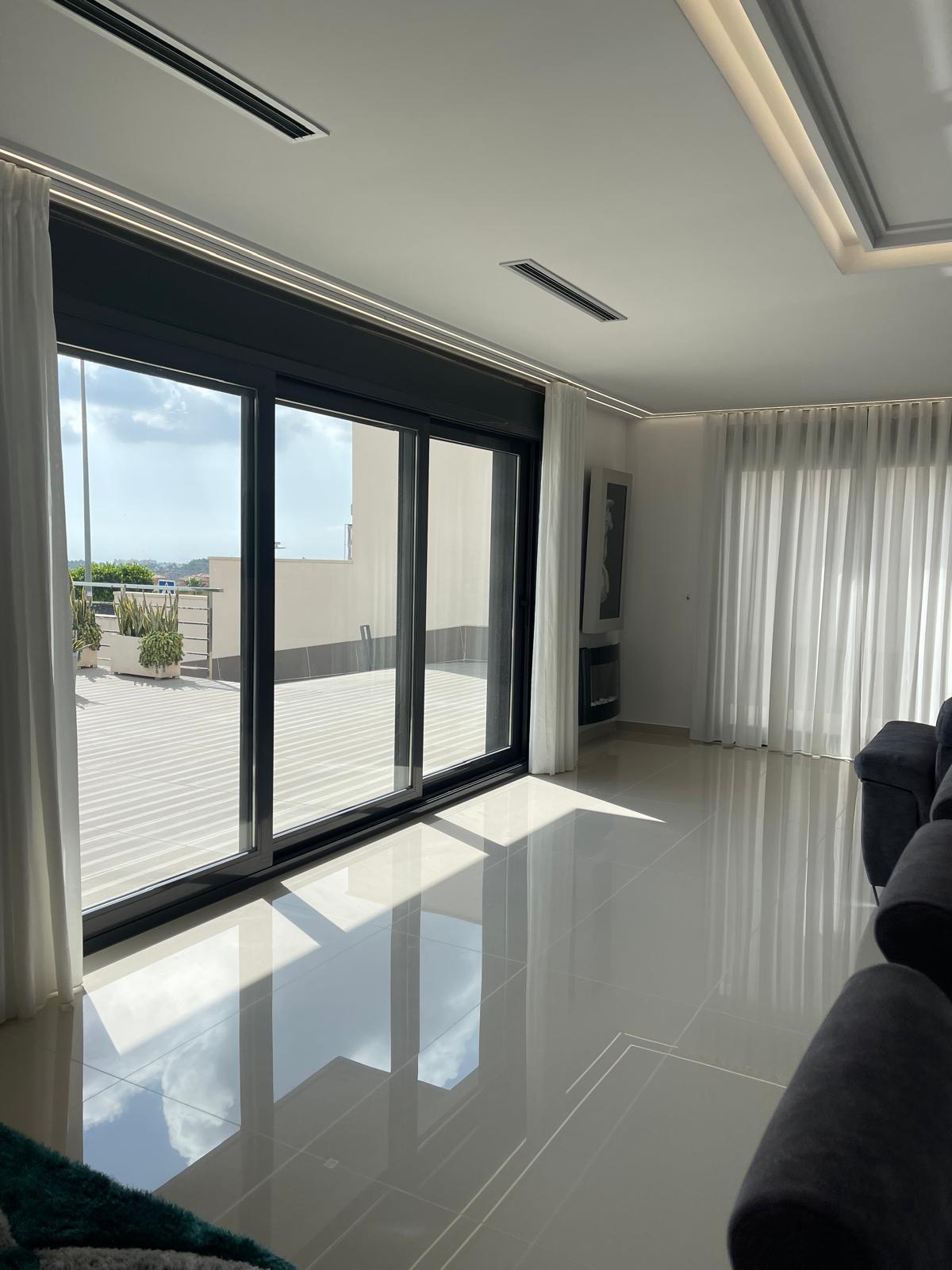 5 Bed, 4 Bath, HouseFor Sale, San Miguel de Salinas, Alicante