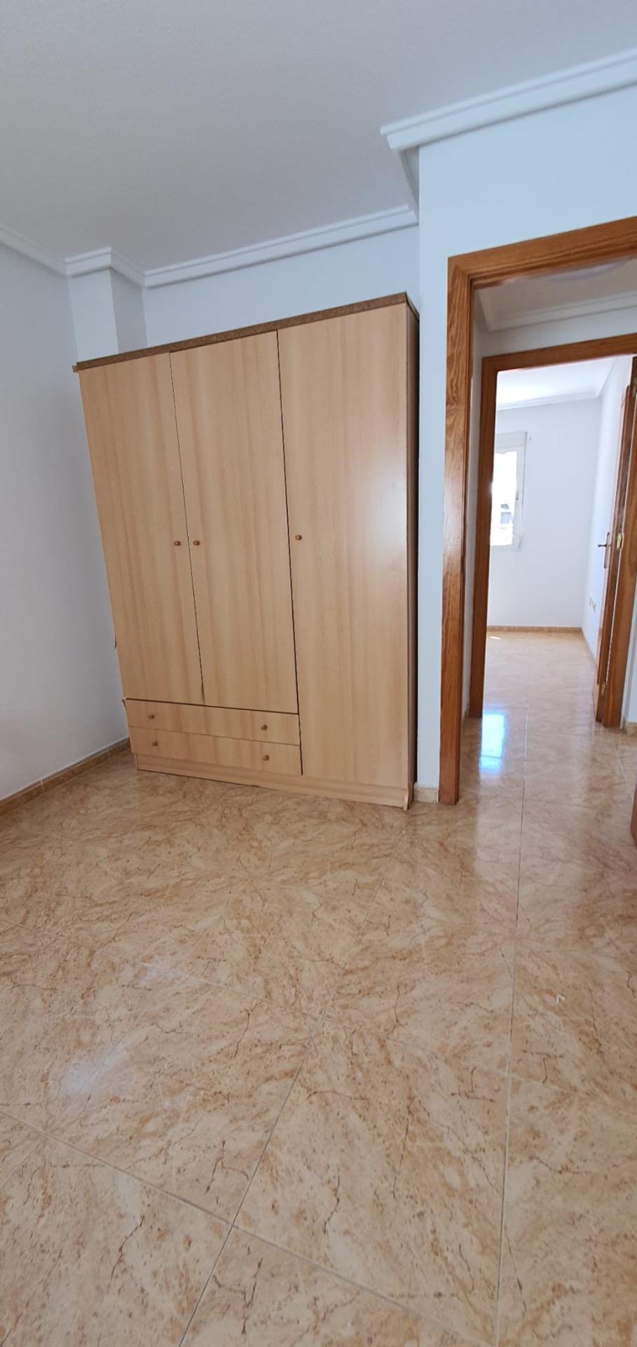 2 Bed, 1 Bath, ApartmentFor Sale, Torrevieja, Alicante