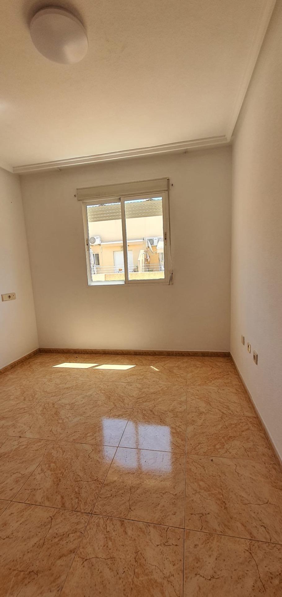 2 Bed, 1 Bath, ApartmentFor Sale, Torrevieja, Alicante