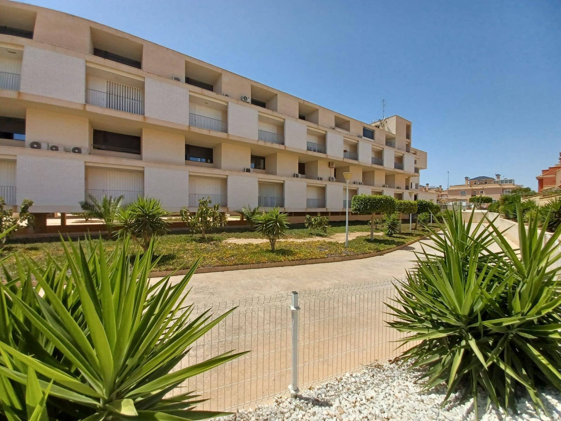 3 Bed, 2 Bath, ApartmentFor Sale, Orihuela Costa, Alicante