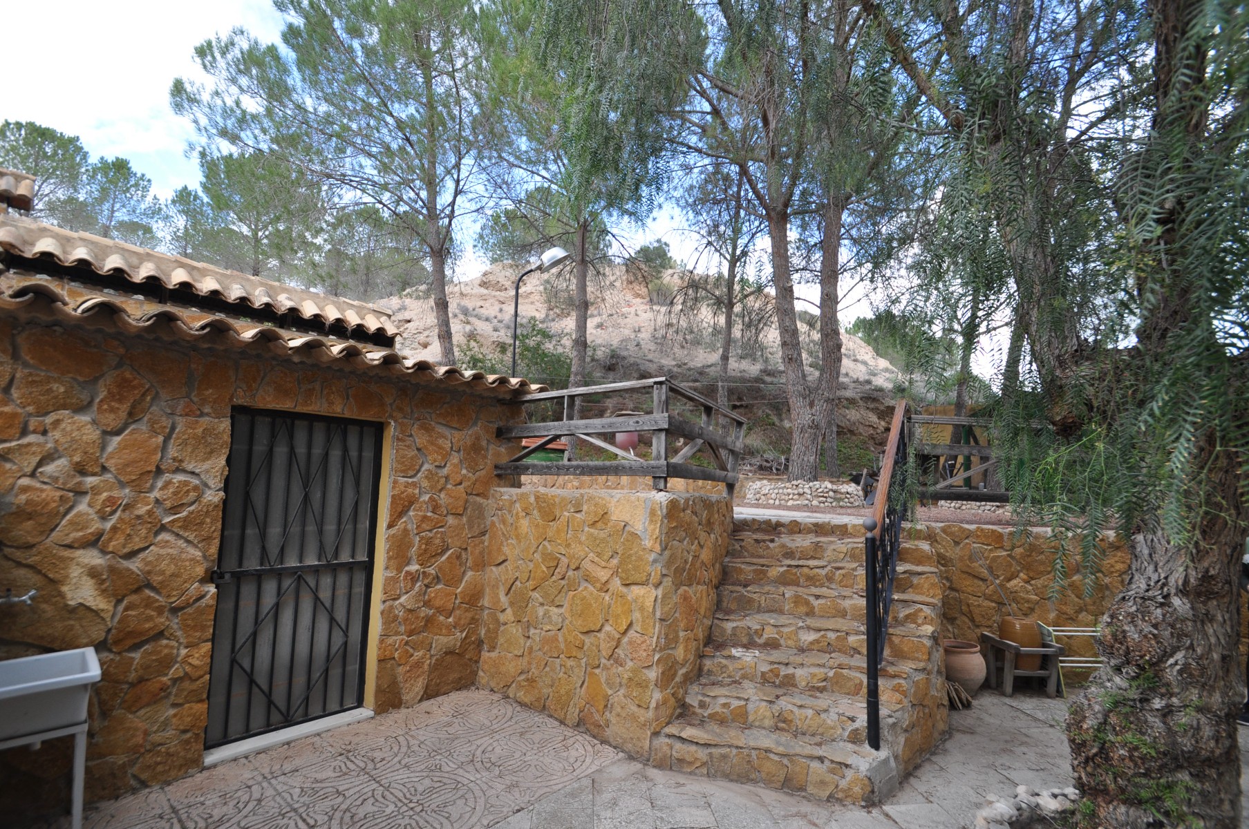 4 Bed, 1 Bath, HouseFor Sale, Pinoso, Alicante