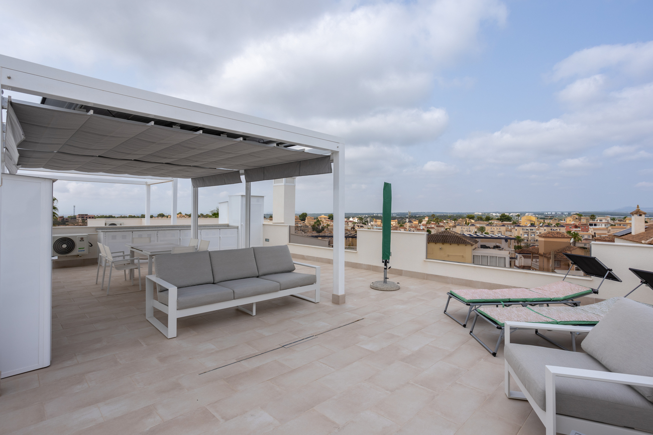 2 Bed, 2 Bath, ApartmentFor Sale, Villamartin, Alicante