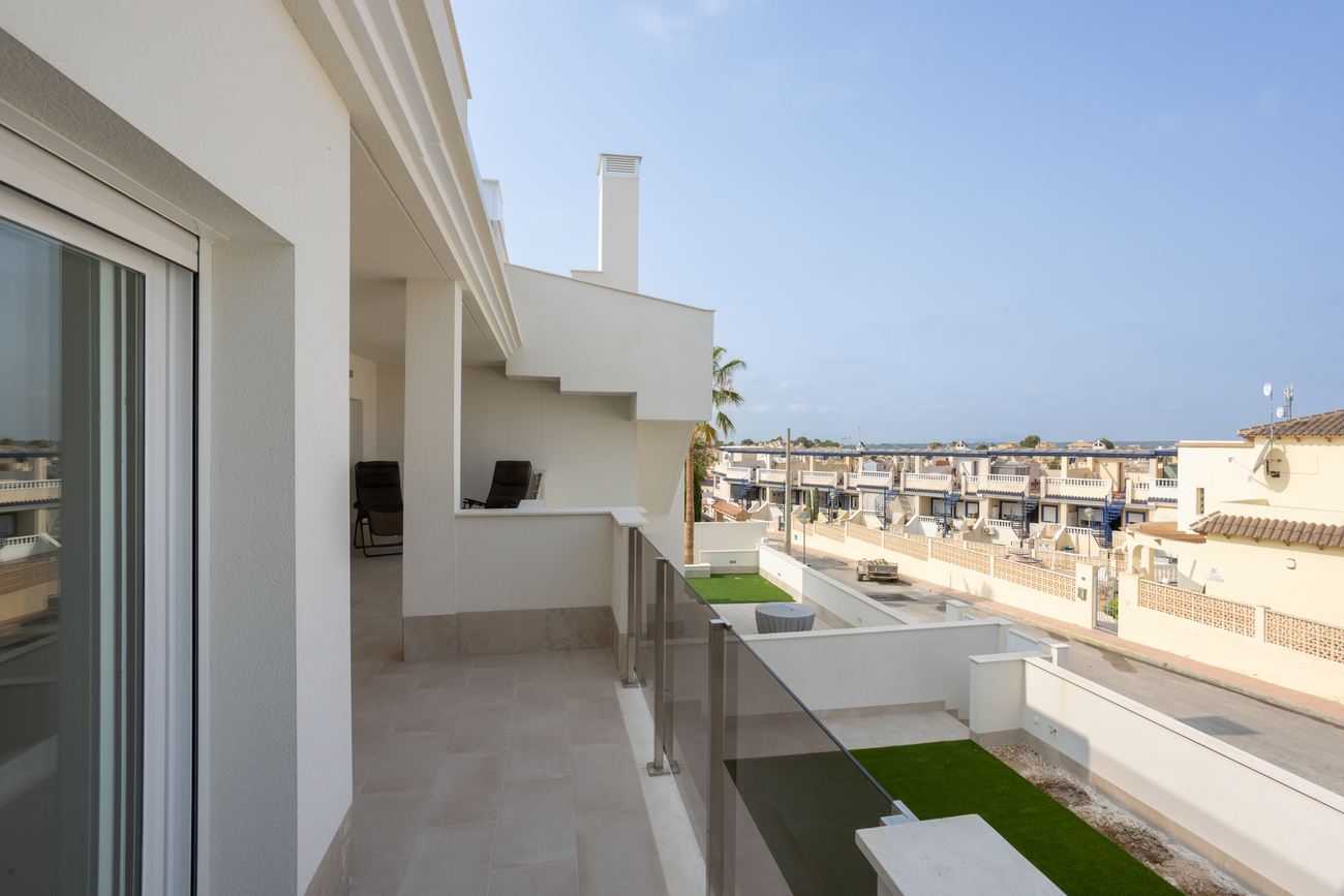 2 Bed, 2 Bath, ApartmentFor Sale, Villamartin, Alicante