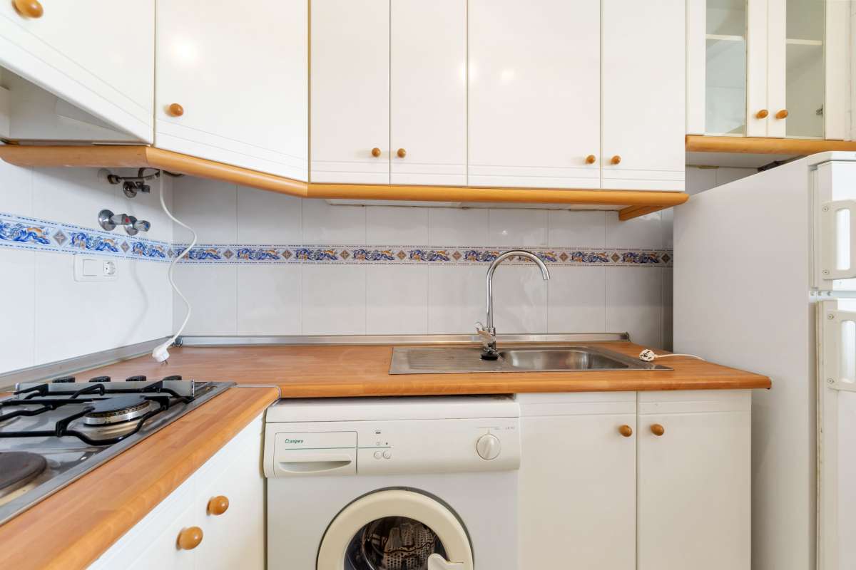 1 Bath, ApartmentFor Sale, Arenales del Sol, Alicante