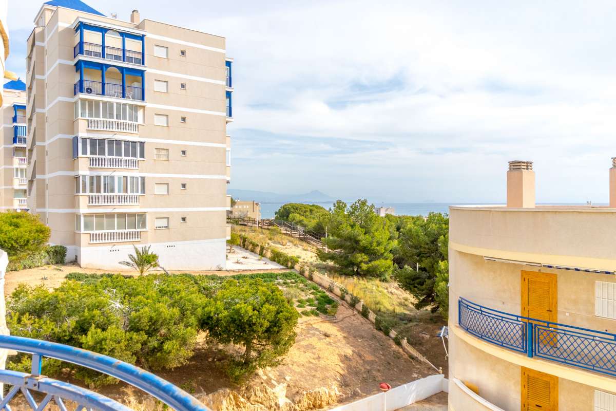 1 Bath, ApartmentFor Sale, Arenales del Sol, Alicante