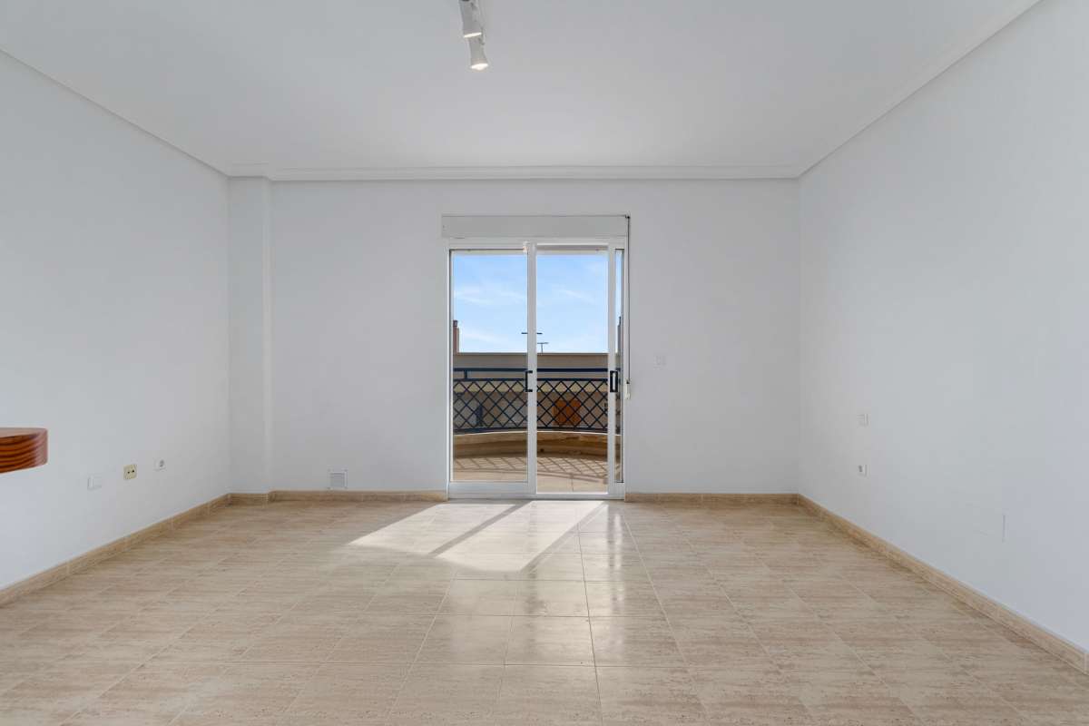 1 Bath, ApartmentFor Sale, Arenales del Sol, Alicante