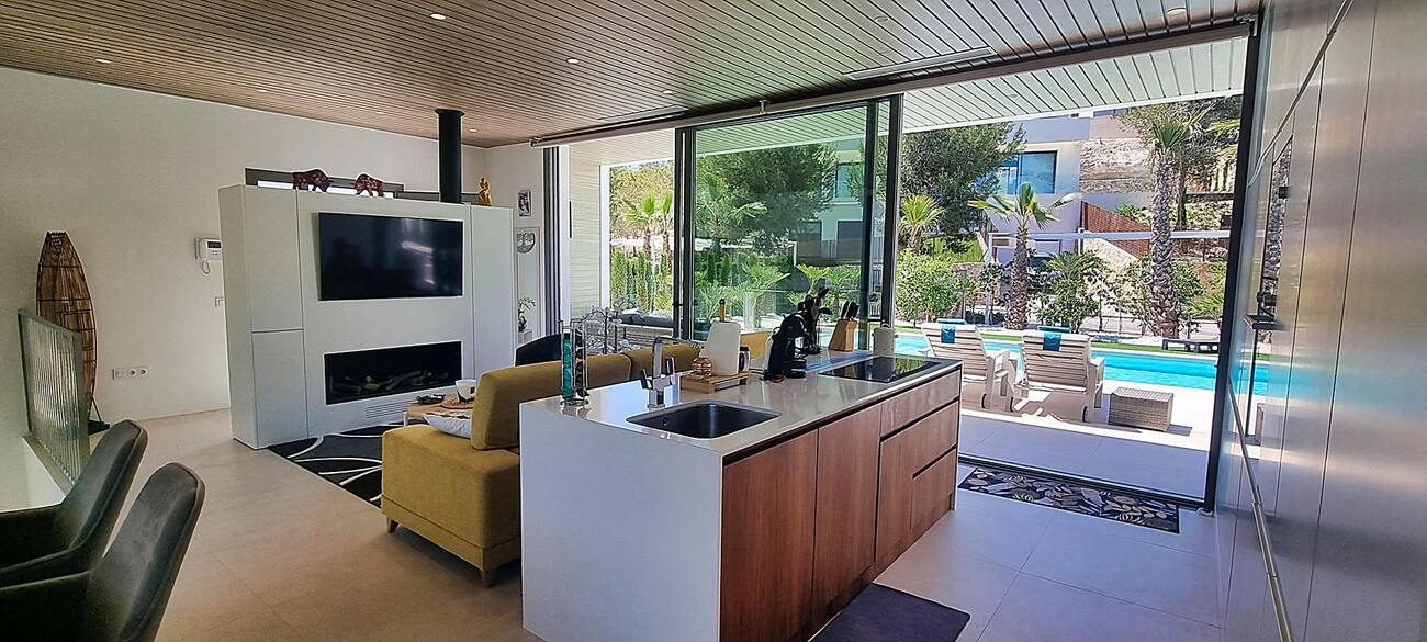 4 Bed, 3 Bath, HouseFor Sale, Orihuela, Alicante