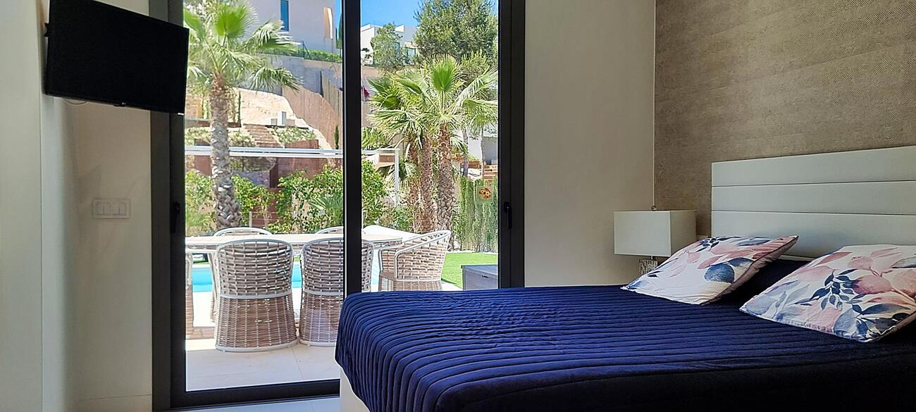 4 Bed, 3 Bath, HouseFor Sale, Orihuela, Alicante