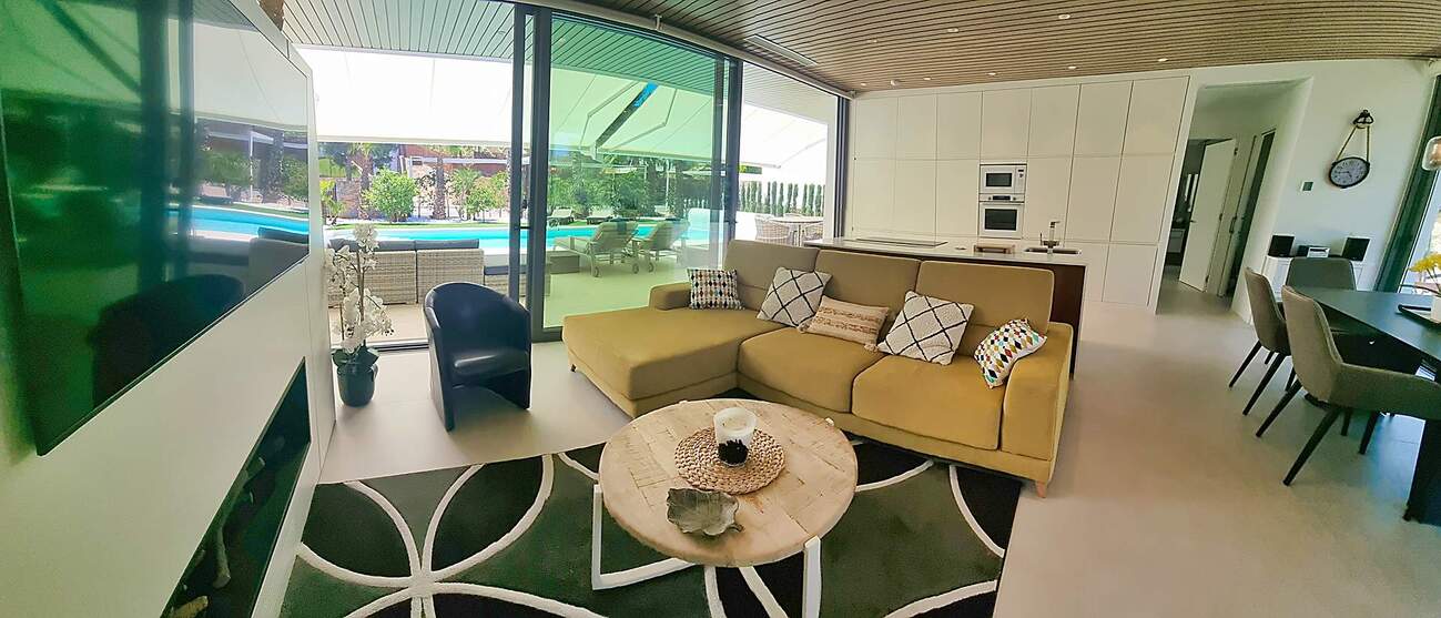 4 Bed, 3 Bath, HouseFor Sale, Orihuela, Alicante